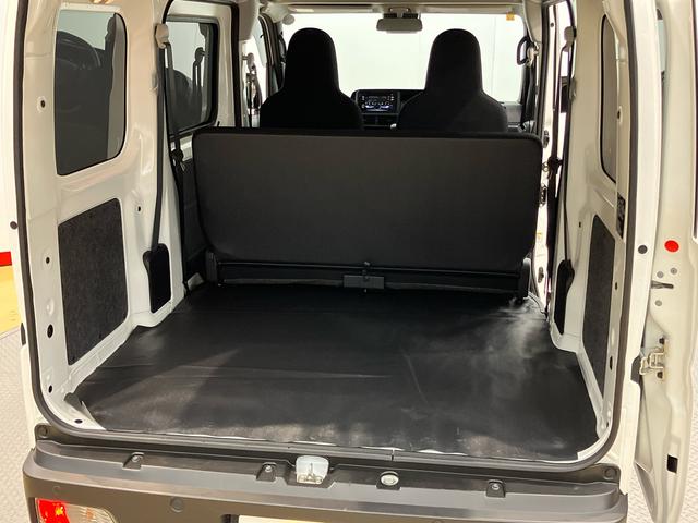 ハイゼットカーゴＤＸＣＤチューナー　Ｂｌｕｅｔｏｏｔｈ接続　衝突被害軽減システム　左右スライドドア　クリアランスソナー　オートライト　オートハイビーム（高知県）の中古車