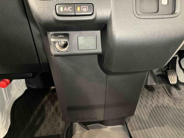 ハイゼットカーゴＤＸＣＤチューナー　Ｂｌｕｅｔｏｏｔｈ接続　衝突被害軽減システム　左右スライドドア　クリアランスソナー　オートライト　オートハイビーム（高知県）の中古車