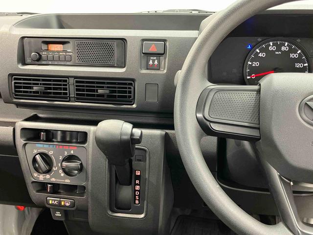 ハイゼットカーゴＤＸ衝突被害軽減システム　左右スライドドア　クリアランスソナー　オートライト　オートハイビーム（高知県）の中古車