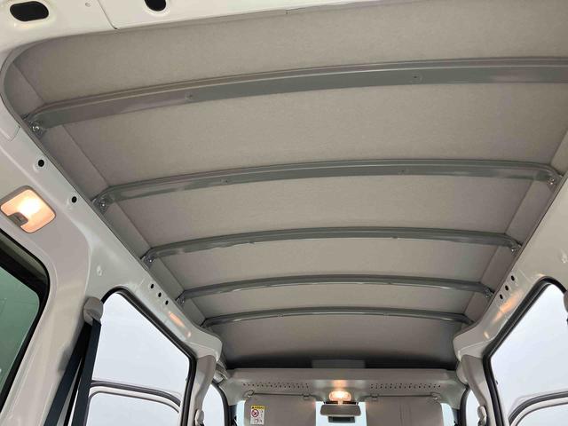 ハイゼットカーゴＤＸ　４ＷＤ衝突被害軽減システム　左右スライドドア　クリアランスソナー　オートライト　オートハイビーム（高知県）の中古車