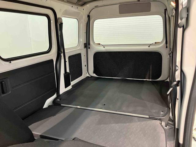 ハイゼットカーゴＤＸ　４ＷＤ衝突被害軽減システム　左右スライドドア　クリアランスソナー　オートライト　オートハイビーム（高知県）の中古車