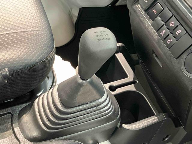 ハイゼットトラックジャンボスタンダード　４ＷＤディスプレイオーディオ　後方カメラ　ＵＳＢ入力端子　Ｂｌｕｅｔｏｏｔｈ接続　ＨＤＭＩ入力端子　荷台作業灯　省力パック　衝突被害軽減システム　クリアランスソナー　ＬＥＤヘッドライト　オートライト（高知県）の中古車