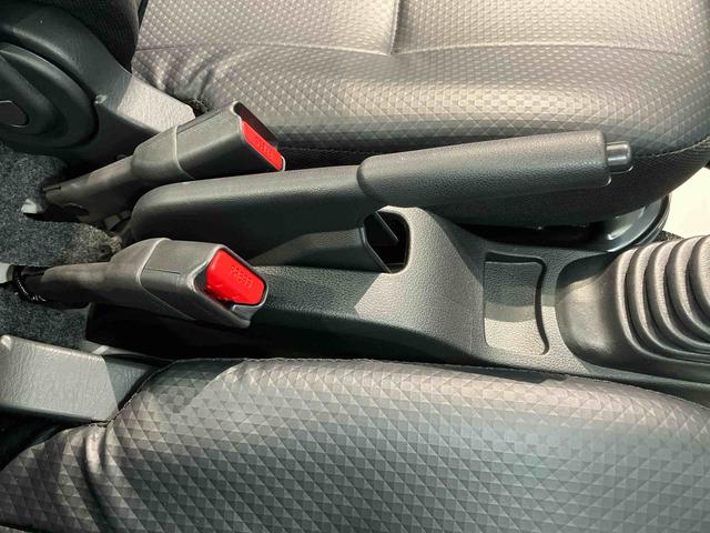 ハイゼットトラックジャンボスタンダード　４ＷＤディスプレイオーディオ　後方カメラ　ＵＳＢ入力端子　Ｂｌｕｅｔｏｏｔｈ接続　ＨＤＭＩ入力端子　荷台作業灯　省力パック　衝突被害軽減システム　クリアランスソナー　ＬＥＤヘッドライト　オートライト（高知県）の中古車