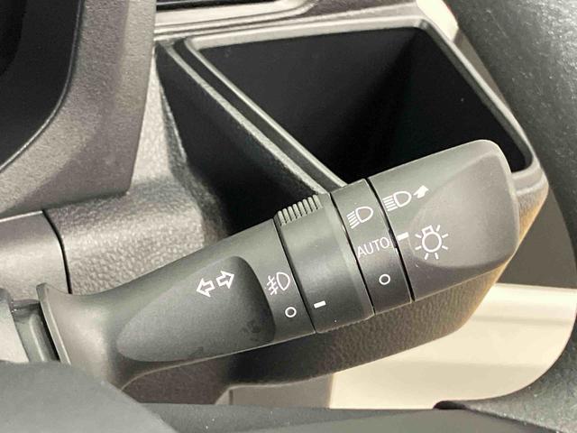 ハイゼットトラックジャンボスタンダード　４ＷＤディスプレイオーディオ　後方カメラ　ＵＳＢ入力端子　Ｂｌｕｅｔｏｏｔｈ接続　ＨＤＭＩ入力端子　荷台作業灯　省力パック　衝突被害軽減システム　クリアランスソナー　ＬＥＤヘッドライト　オートライト（高知県）の中古車