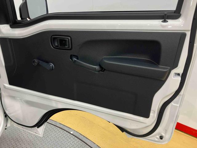 ハイゼットトラックジャンボスタンダード　４ＷＤディスプレイオーディオ　後方カメラ　ＵＳＢ入力端子　Ｂｌｕｅｔｏｏｔｈ接続　ＨＤＭＩ入力端子　荷台作業灯　省力パック　衝突被害軽減システム　クリアランスソナー　ＬＥＤヘッドライト　オートライト（高知県）の中古車