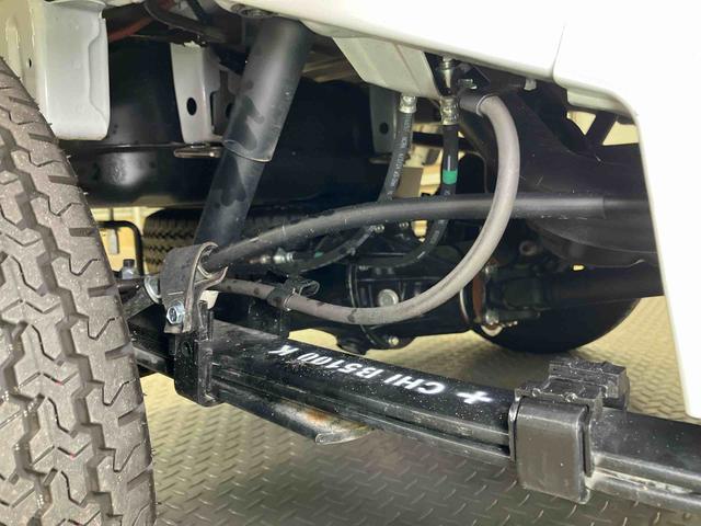 ハイゼットトラックジャンボスタンダード　４ＷＤディスプレイオーディオ　後方カメラ　ＵＳＢ入力端子　Ｂｌｕｅｔｏｏｔｈ接続　ＨＤＭＩ入力端子　荷台作業灯　省力パック　衝突被害軽減システム　クリアランスソナー　ＬＥＤヘッドライト　オートライト（高知県）の中古車