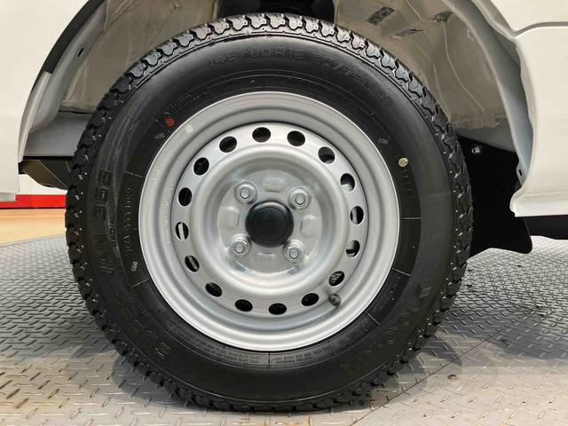 ハイゼットトラックジャンボスタンダード　４ＷＤディスプレイオーディオ　後方カメラ　ＵＳＢ入力端子　Ｂｌｕｅｔｏｏｔｈ接続　ＨＤＭＩ入力端子　荷台作業灯　省力パック　衝突被害軽減システム　クリアランスソナー　ＬＥＤヘッドライト　オートライト（高知県）の中古車