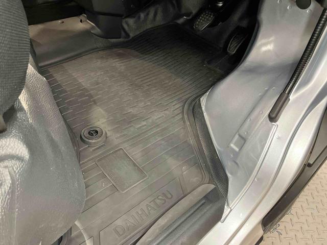 ハイゼットカーゴＤＸ衝突被害軽減システム　左右スライドドア　クリアランスソナー　オートライト　オートハイビーム（高知県）の中古車