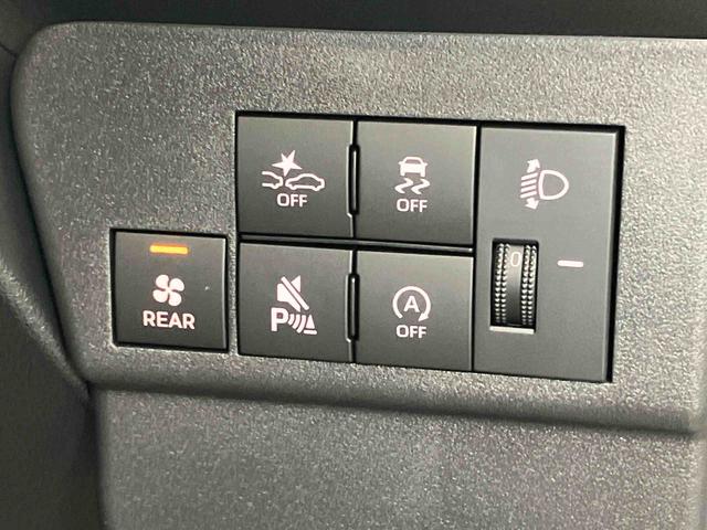 ハイゼットカーゴＤＸ　４ＷＤ衝突被害軽減システム　左右スライドドア　クリアランスソナー　オートライト　オートハイビーム（高知県）の中古車