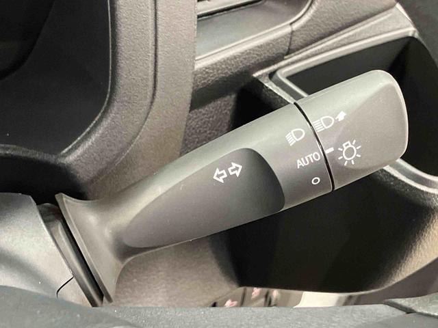 ハイゼットカーゴＤＸ　４ＷＤ衝突被害軽減システム　左右スライドドア　クリアランスソナー　オートライト　オートハイビーム（高知県）の中古車