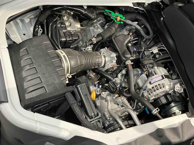 ハイゼットカーゴＤＸ　４ＷＤ衝突被害軽減システム　左右スライドドア　クリアランスソナー　オートライト　オートハイビーム（高知県）の中古車