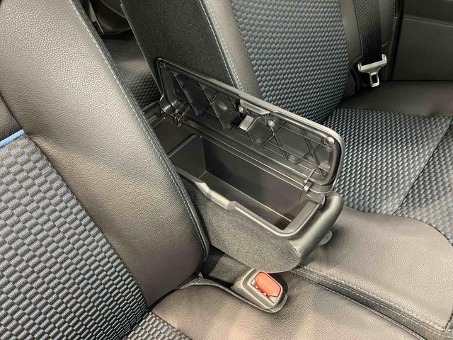 タントカスタムＲＳ　ｅｃｏ　ＩＤＬＥ非装着車後方カメラ　キーフリー　前席シートヒーター　衝突被害軽減システム　左右電動スライドドア　クリアランスソナー　ＬＥＤヘッドライト　オートライト　オートハイビーム（高知県）の中古車