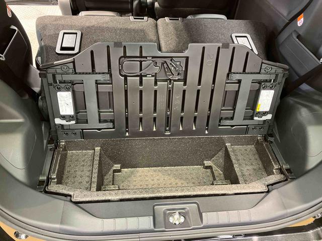 タントカスタムＲＳ　ｅｃｏ　ＩＤＬＥ非装着車後方カメラ　キーフリー　前席シートヒーター　衝突被害軽減システム　左右電動スライドドア　クリアランスソナー　ＬＥＤヘッドライト　オートライト　オートハイビーム（高知県）の中古車