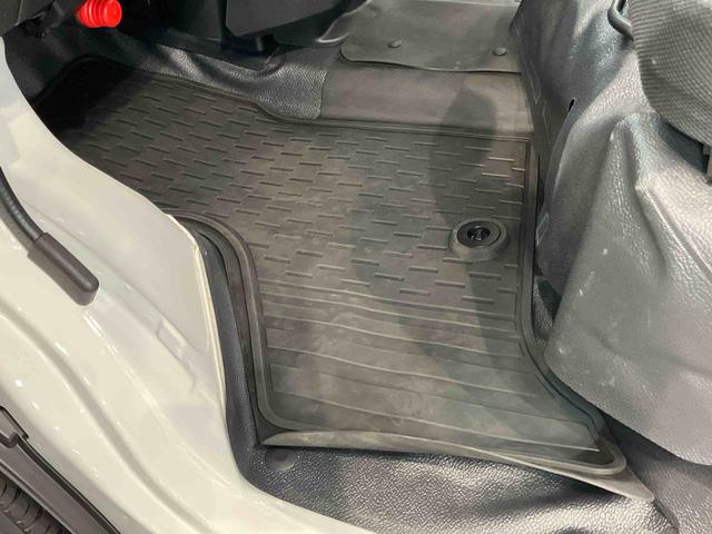 ハイゼットカーゴスペシャル衝突被害軽減システム　左右スライドドア　クリアランスソナー　オートライト　オートハイビーム（高知県）の中古車