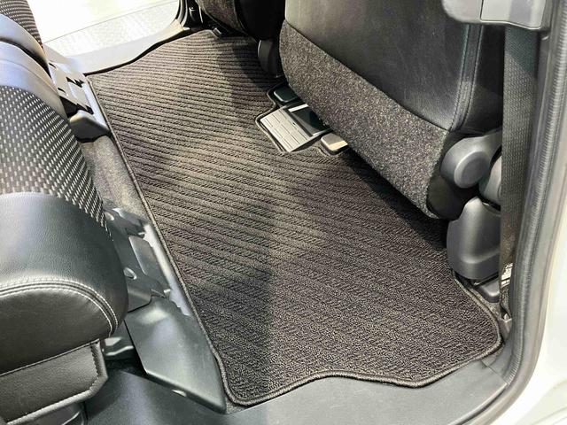 トールカスタムＧ　ターボ９インチナビ　ドラレコ　全方位カメラ　ＵＳＢ入力端子　Ｂｌｕｅｔｏｏｔｈ接続　キーフリー　衝突被害軽減システム　左右電動スライドドア　クリアランスソナー　ＬＥＤヘッドライト　オートライト（高知県）の中古車