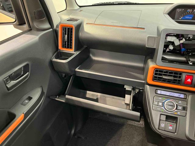 タントファンクロス後方カメラ　前席シートヒーター　キーフリー　衝突被害軽減システム　左右電動スライドドア　クリアランスソナー　ＬＥＤヘッドライト　オートライト　オートハイビーム（高知県）の中古車