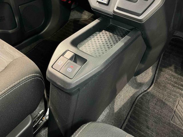 タフトＧターボ　クロムベンチャー９インチナビ　ドラレコ　後方カメラ　ＵＳＢ入力端子　Ｂｌｕｅｔｏｏｔｈ接続　ＥＴＣ　キーフリー　衝突被害軽減システム　クリアランスソナー　ＬＥＤヘッドライト　オートライト　オートハイビーム（高知県）の中古車