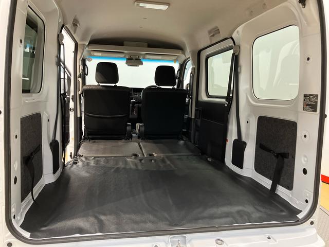 ハイゼットカーゴクルーズターボ　４ＷＤ衝突被害軽減システム　左右スライドドア　クリアランスソナー　オートライト　オートハイビーム　キーフリー（高知県）の中古車