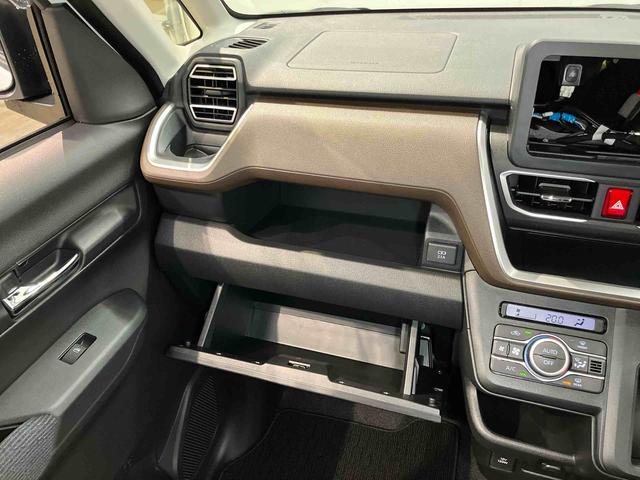 ムーヴＲＳ後方カメラ　キーフリー　衝突被害軽減システム　左右電動スライドドア　ＬＥＤヘッドライト　オートハイビーム　オートライト　クリアランスソナー（高知県）の中古車