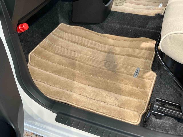 ムーヴキャンバスＧメイクアップＶＳ　ＳＡIII８インチナビ　ドラレコ　全方位カメラ　ＵＳＢ入力端子　Ｂｌｕｅｔｏｏｔｈ接続　ＨＤＭＩ入力端子　ＥＴＣ　運転席シートヒーター　キーフリー　衝突被害軽減システム　左右電動スライドドア　ＬＥＤヘッドライト（高知県）の中古車