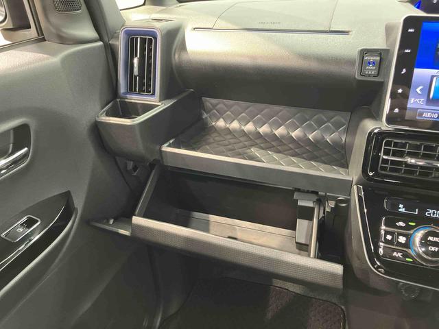 タントカスタムＸスタイルセレクション９インチナビ　ドラレコ　後方カメラ　ＵＳＢ入力端子　Ｂｌｕｅｔｏｏｔｈ接続　ＥＴＣ　前席シートヒーター　衝突被害軽減システム　左右電動スライドドア　クリアランスソナー　ＬＥＤヘッドライト　オートライト（高知県）の中古車