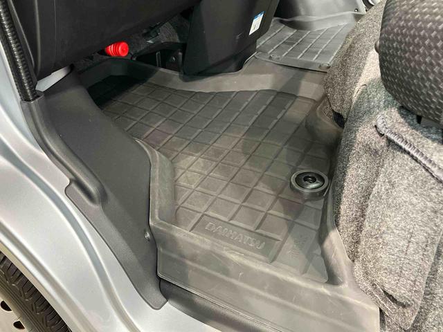 ハイゼットカーゴデッキバンＬＣＤチューナー　左右スライドドア（高知県）の中古車