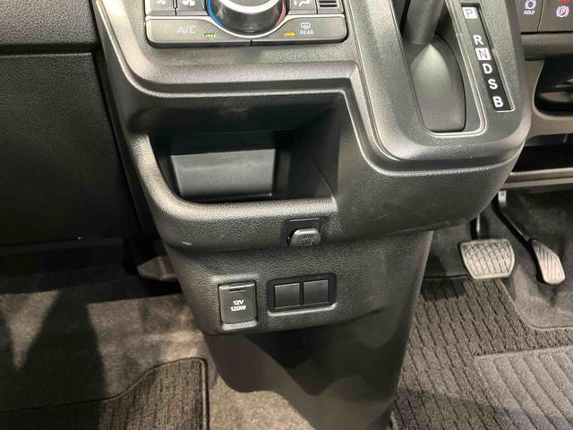 ムーヴＧ後方カメラ　衝突被害軽減システム　左側電動スライドドア　クリアランスソナー　ＬＥＤヘッドライト　オートライト　オートハイビーム（高知県）の中古車