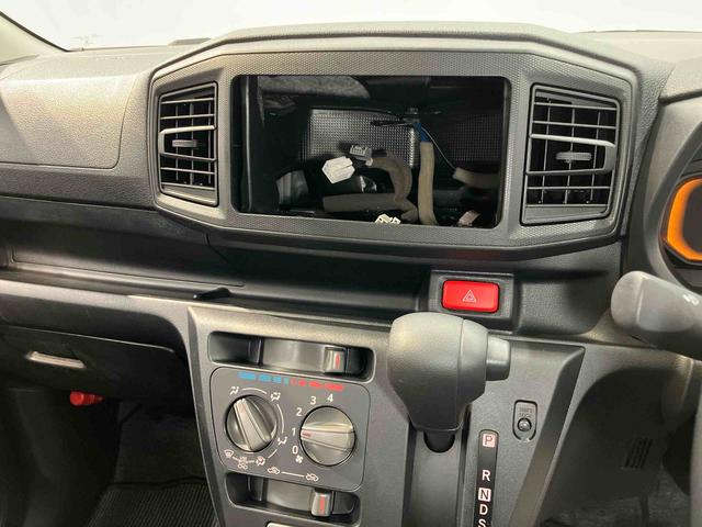 ミライースＬ　ＳＡIII衝突被害軽減システム　クリアランスソナー　オートライト　オートハイビーム（高知県）の中古車