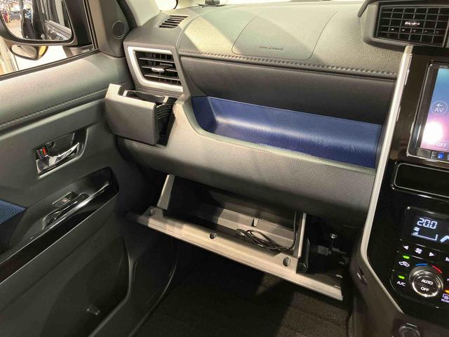 タンクカスタムＧ−Ｔ９インチナビ　ドラレコ　後方カメラ　Ｂｌｕｅｔｏｏｔｈ接続　ＥＴＣ　キーフリー　衝突被害軽減システム　左右電動スライドドア　ＬＥＤヘッドライト　オートライト（高知県）の中古車