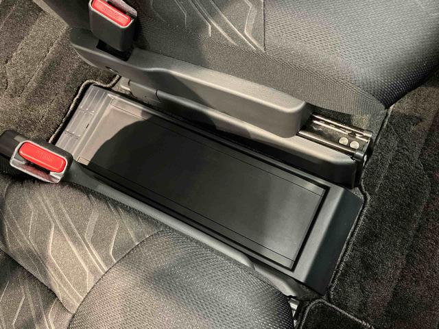 タンクカスタムＧ−Ｔ９インチナビ　ドラレコ　後方カメラ　Ｂｌｕｅｔｏｏｔｈ接続　ＥＴＣ　キーフリー　衝突被害軽減システム　左右電動スライドドア　ＬＥＤヘッドライト　オートライト（高知県）の中古車