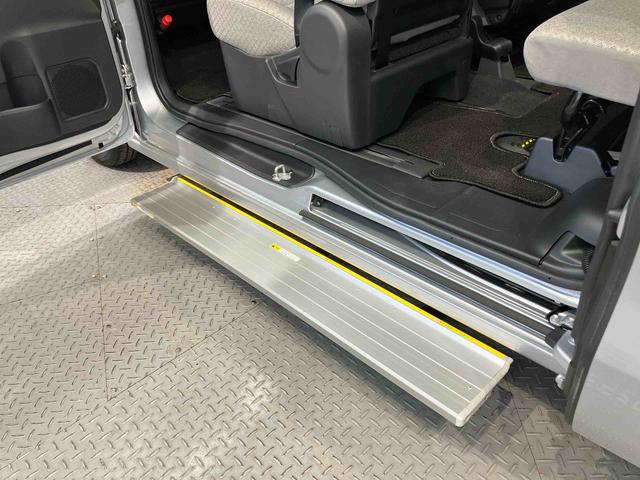 タントスローパー　ＸＤＶＤチューナー　後方カメラ　ＵＳＢ入力端子　Ｂｌｕｅｔｏｏｔｈ接続　前席シートヒーター　助手席側オートステップ　キーフリー　衝突被害軽減システム　左側電動スライドドア　クリアランスソナー（高知県）の中古車