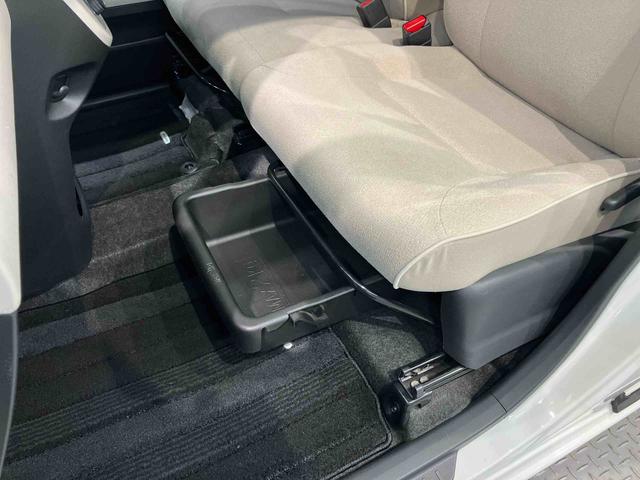 ムーヴキャンバスＧメイクアップＶＳ　ＳＡIII８インチナビ　ドラレコ　全方位カメラ　ＵＳＢ入力端子　Ｂｌｕｅｔｏｏｔｈ接続　ＨＤＭＩ入力端子　ＥＴＣ　運転席シートヒーター　キーフリー　衝突被害軽減システム　左右電動スライドドア　クリアランスソナー（高知県）の中古車