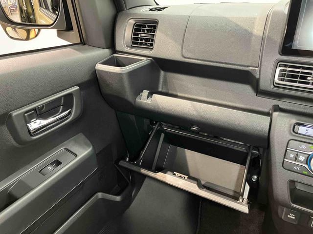 アトレーＲＳ　４ＷＤディスプレイオーディオ　ＵＳＢ入力端子　Ｂｌｕｅｔｏｏｔｈ接続　ＨＤＭＩ入力端子　後方カメラ　ＬＥＤヘッドライト　オートライト　オートハイビーム　クリアランスソナー　左右電動スライドドア（高知県）の中古車