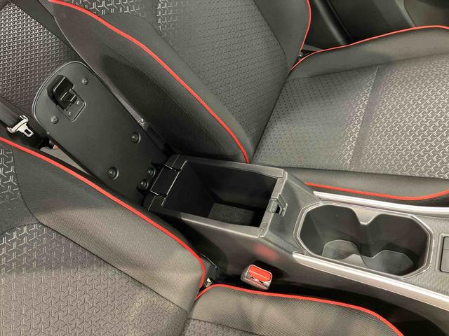 ロッキーＸ　ＨＥＶ７インチナビ　ドラレコ　全方位カメラ　ＵＳＢ入力端子　Ｂｌｕｅｔｏｏｔｈ接続　ＥＴＣ　キーフリー　衝突被害軽減システム　クリアランスソナー　ＬＥＤヘッドライト　オートライト　オートハイビーム（高知県）の中古車