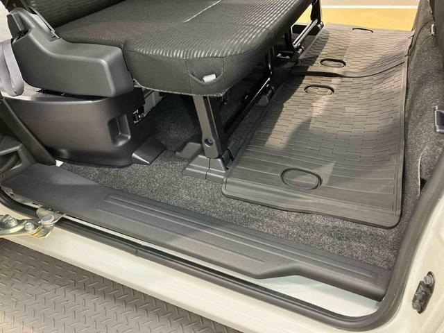 ハイゼットカーゴクルーズ衝突被害軽減システム　左右スライドドア　クリアランスソナー　オートライト　オートハイビーム　キーフリー（高知県）の中古車