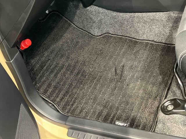 タフトＧターボ　クロムベンチャー後方カメラ　前席シートヒーター　キーフリー　衝突被害軽減システム　クリアランスソナー　ＬＥＤヘッドライト　オートライト　オートハイビーム（高知県）の中古車