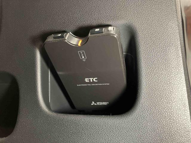 ムーヴカスタム　Ｘリミテッド　ＳＡIII８インチナビ　ドラレコ　後方カメラ　ＵＳＢ入力端子　Ｂｌｕｅｔｏｏｔｈ接続　ＨＤＭＩ入力端子　ＥＴＣ　運転席シートヒーター　キーフリー　衝突被害軽減システム　ＬＥＤヘッドライト　オートライト（高知県）の中古車