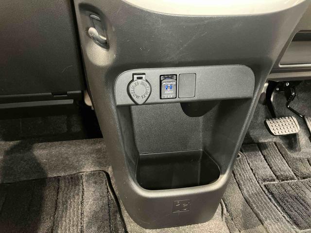 ムーヴキャンバスＧメイクアップリミテッド　ＳＡIII７インチナビ　全方位カメラ　ＵＳＢ入力端子　Ｂｌｕｅｔｏｏｔｈ接続　ＥＴＣ　キーフリー　衝突被害軽減システム　左右電動スライドドア　ＬＥＤヘッドライト　オートライト　オートハイビーム（高知県）の中古車