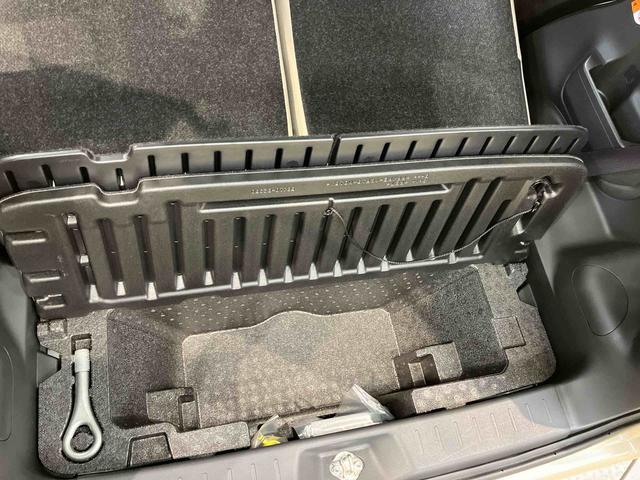 ムーヴキャンバスＧメイクアップリミテッド　ＳＡIII７インチナビ　全方位カメラ　ＵＳＢ入力端子　Ｂｌｕｅｔｏｏｔｈ接続　ＥＴＣ　キーフリー　衝突被害軽減システム　左右電動スライドドア　ＬＥＤヘッドライト　オートライト　オートハイビーム（高知県）の中古車