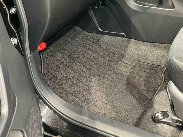 ロッキーＬ９インチナビ　ＵＳＢ入力端子　Ｂｌｕｅｔｏｏｔｈ接続　ドラレコ　後方カメラ　ＥＴＣ　ＬＥＤヘッドライト　オートライト　オートハイビーム　クリアランスソナー　キーフリー　衝突被害軽減システム（高知県）の中古車