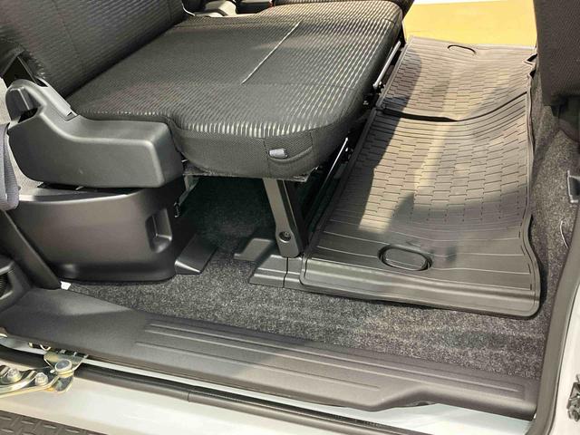 ハイゼットカーゴクルーズ衝突被害軽減システム　左右スライドドア　クリアランスソナー　オートライト　オートハイビーム　キーフリー（高知県）の中古車