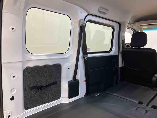 ハイゼットカーゴクルーズ衝突被害軽減システム　左右スライドドア　クリアランスソナー　オートライト　オートハイビーム　キーフリー（高知県）の中古車