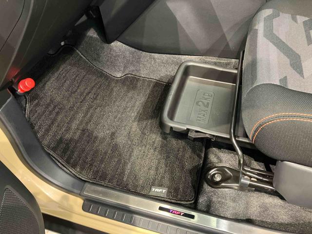 タフトＧ７インチナビ　ＵＳＢ入力端子　Ｂｌｕｅｔｏｏｔｈ接続　　後方カメラ　ドラレコ　前席シートヒーター　衝突被害軽減システム　キーフリー　ＬＥＤヘッドライト　オートライト　オートハイビーム（高知県）の中古車