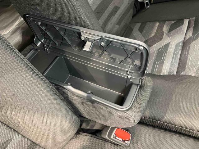 タントファンクロスターボディスプレイオーディオ　後方カメラ　ＵＳＢ入力端子　Ｂｌｕｅｔｏｏｔｈ接続　ＨＤＭＩ入力端子　前席シートヒーター　キーフリー　衝突被害軽減システム　左右電動スライドドア　クリアランスソナー（高知県）の中古車