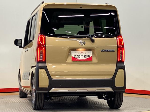 タントファンクロスターボディスプレイオーディオ　後方カメラ　ＵＳＢ入力端子　Ｂｌｕｅｔｏｏｔｈ接続　ＨＤＭＩ入力端子　前席シートヒーター　キーフリー　衝突被害軽減システム　左右電動スライドドア　クリアランスソナー（高知県）の中古車