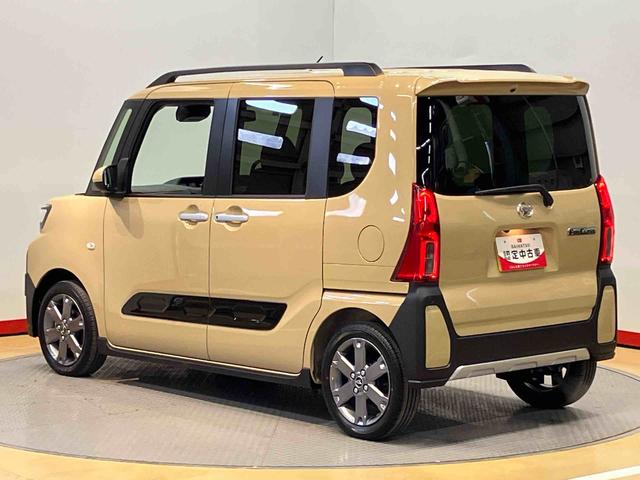 タントファンクロスターボディスプレイオーディオ　後方カメラ　ＵＳＢ入力端子　Ｂｌｕｅｔｏｏｔｈ接続　ＨＤＭＩ入力端子　前席シートヒーター　キーフリー　衝突被害軽減システム　左右電動スライドドア　クリアランスソナー（高知県）の中古車