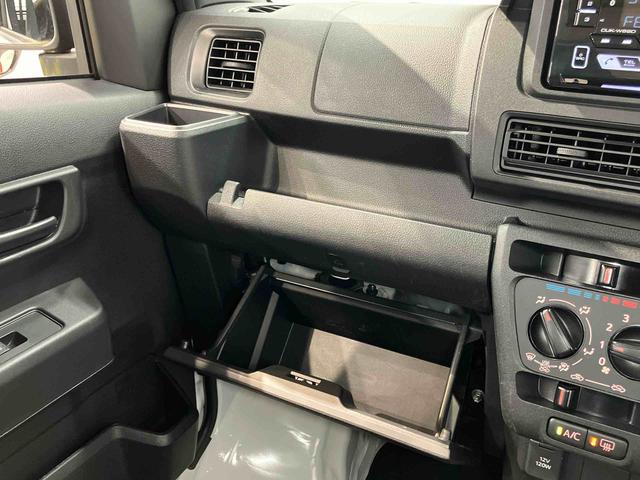 ハイゼットカーゴＤＸＣＤチューナー　ＵＳＢ入力端子　Ｂｌｕｅｔｏｏｔｈ接続　衝突被害軽減システム　左右スライドドア　クリアランスソナー　オートライト　オートハイビーム（高知県）の中古車