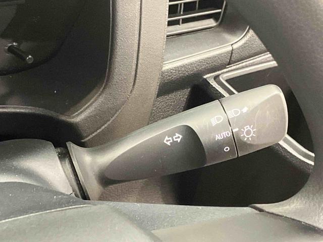 ハイゼットカーゴＤＸＣＤチューナー　衝突被害軽減システム　左右スライドドア　クリアランスソナー　オートライト　オートハイビーム（高知県）の中古車