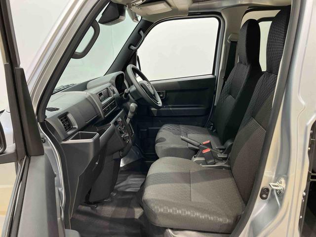 ハイゼットカーゴＤＸ衝突被害軽減システム　左右スライドドア　クリアランスソナー　ＬＥＤヘッドライト　オートライト　オートハイビーム（高知県）の中古車