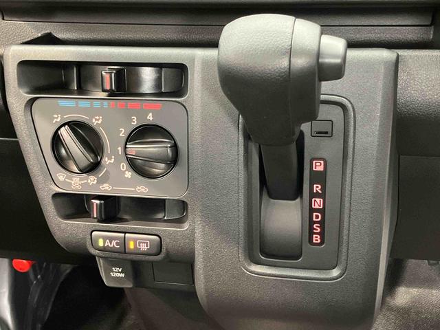 ハイゼットカーゴＤＸ衝突被害軽減システム　左右スライドドア　クリアランスソナー　ＬＥＤヘッドライト　オートライト　オートハイビーム（高知県）の中古車